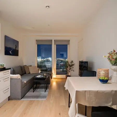 Floor I Sea View I Apartment Tromso