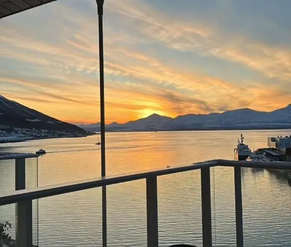 Floor I Sea View I *