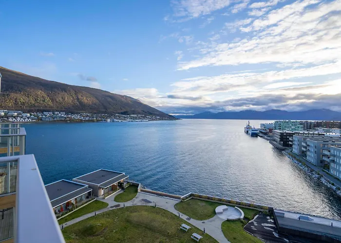 Floor I Sea View I Tromsø