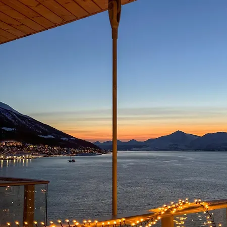 Floor I Sea View I *