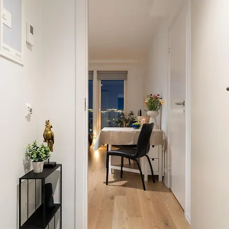 Floor I Sea View I Apartment *